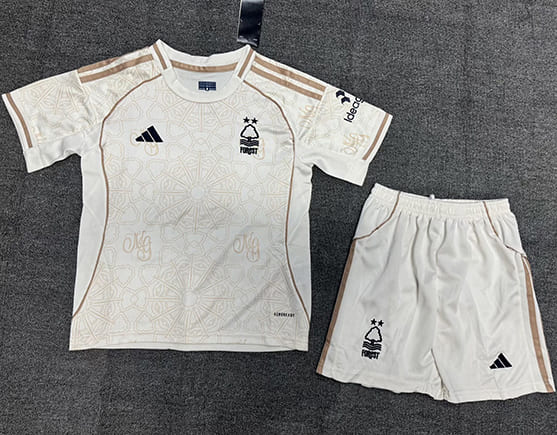 Maillot Nottingham Forest Extérieur 2025 2026 Enfant -Blanc Maillot Nottingham Forest Extérieur 2025 2026 Enfant -Blanc