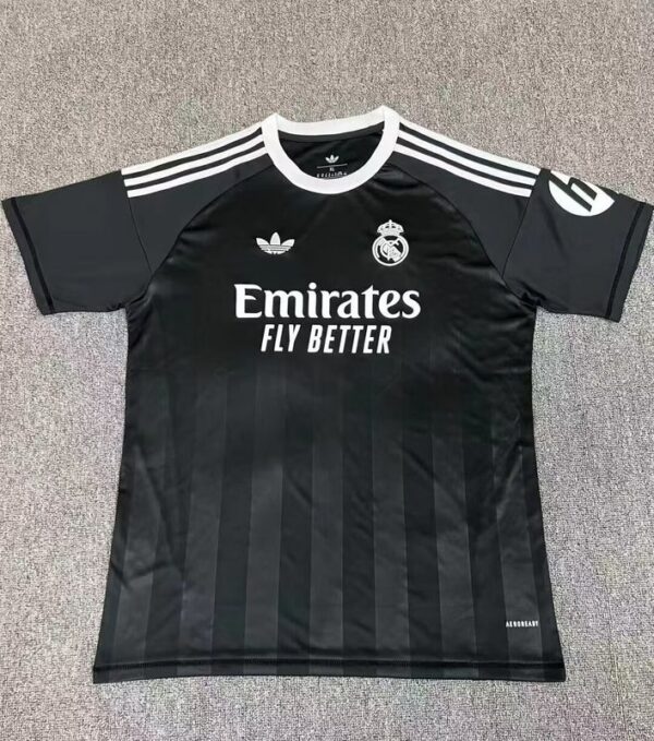 Maillot Real Madrid Noir 2025 2026