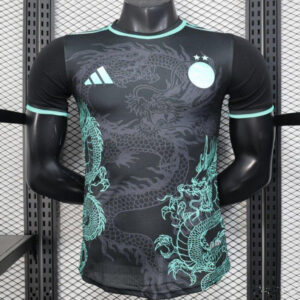 Maillot noir Algérie 2025 (version joueur) avec motif dragon vert menthe
