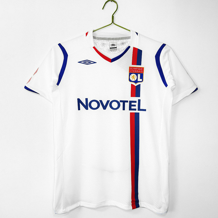 Maillot Vintage Olympique Lyon 2008 2009 Domicile - Blanc Maillot Vintage Olympique Lyon 2008 2009 Domicile - Blanc