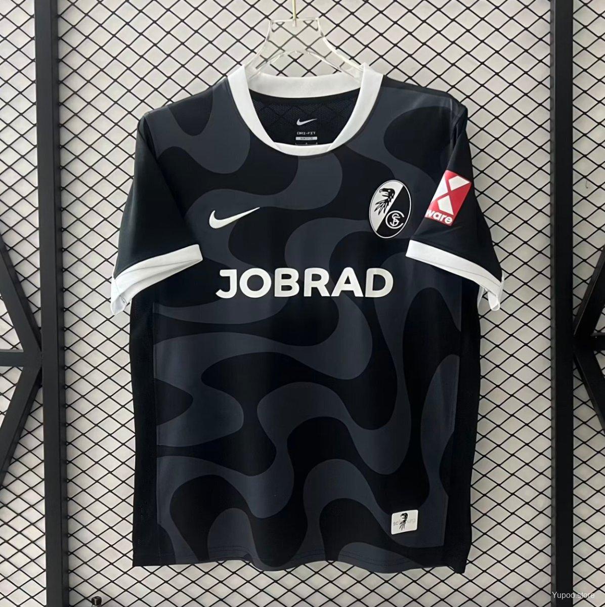 Maillot extérieur noir de Fribourg, édition supporters 2025-2026