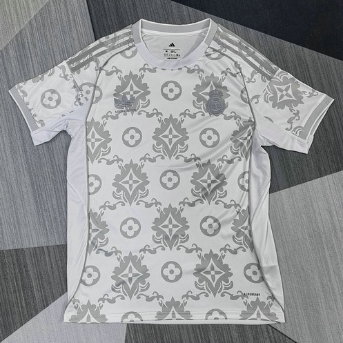 Maillot Real Madrid 2025 2026 Concept U - Blanc