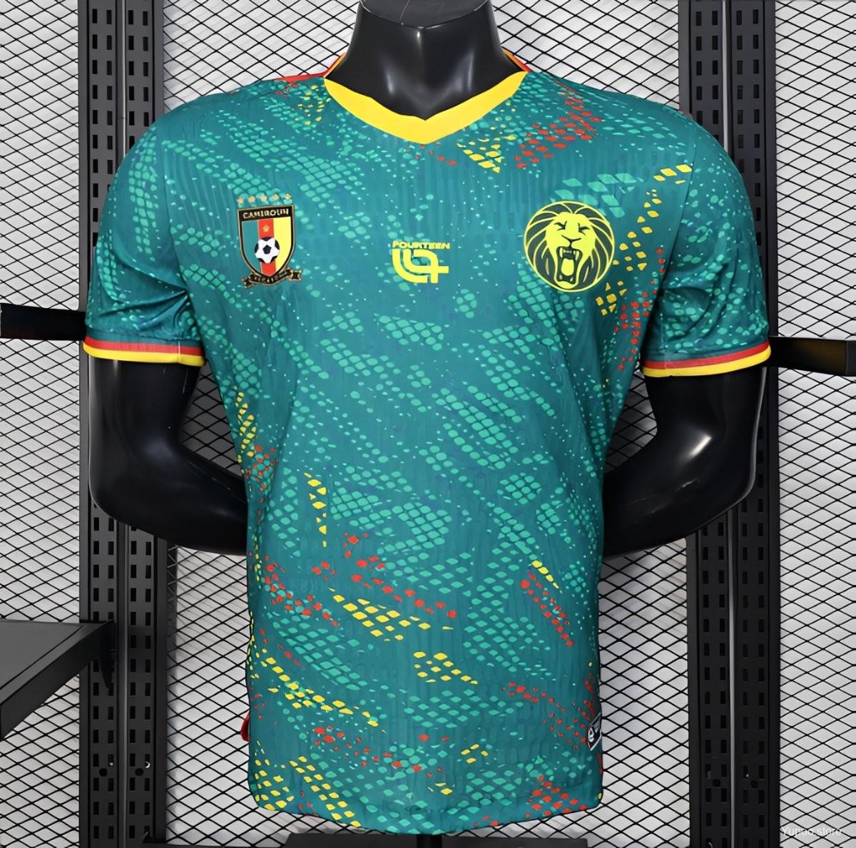 Maillot du Cameroun 2026 (version joueur) – Vert à motifs à pois Maillot du Cameroun 2026 (version joueur) – Vert à motifs à pois