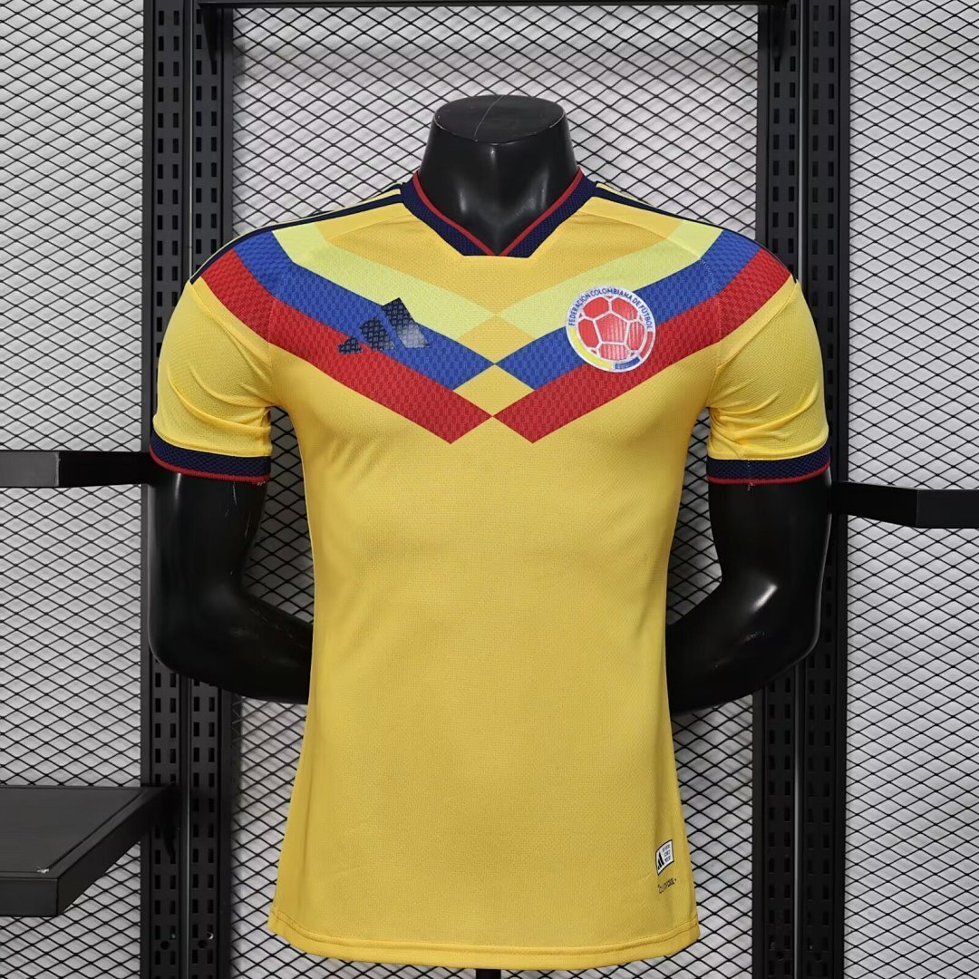 Maillots spéciaux Colombie édition joueur 26-27