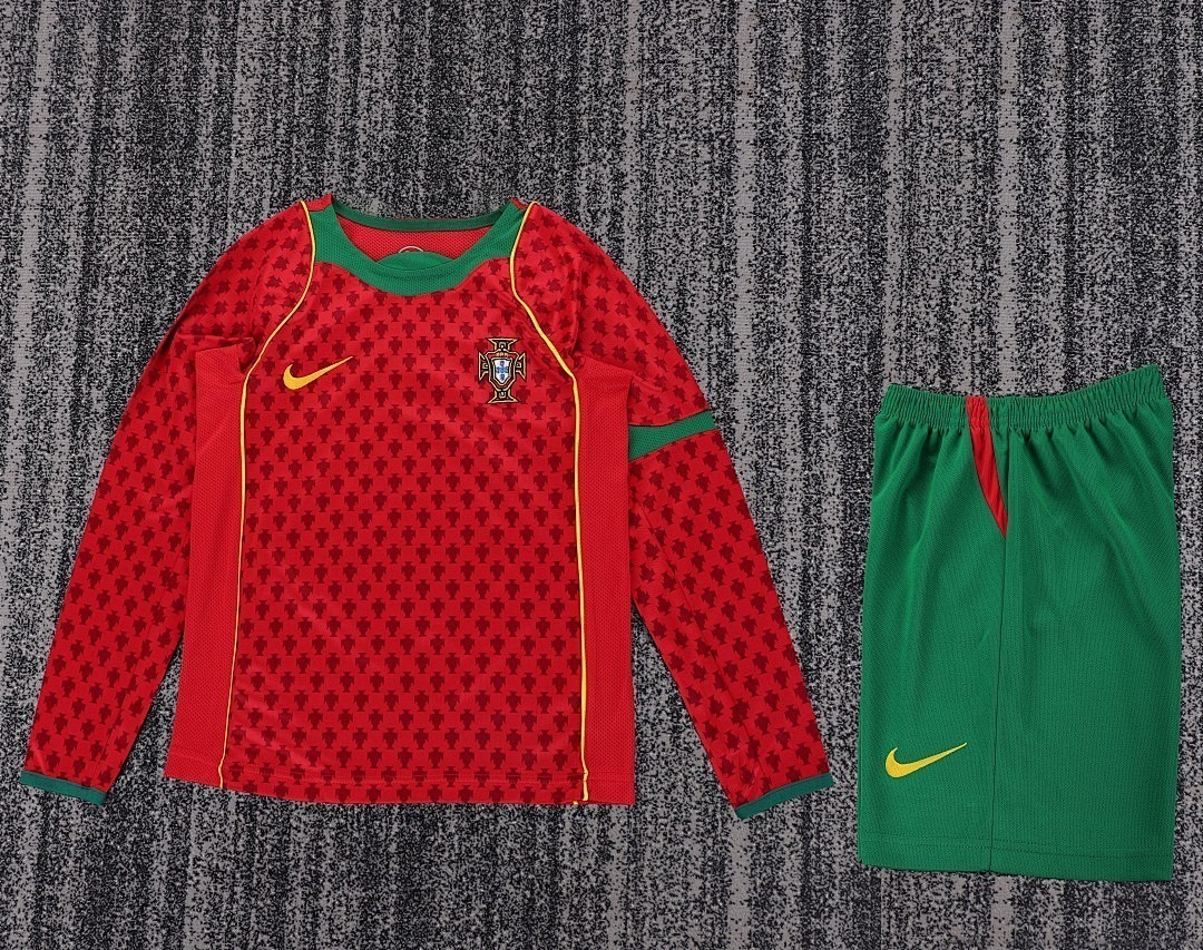 葡萄牙主场儿童球衣2004