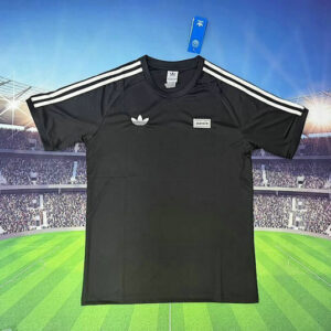 Maillot Oasis 2026 - Supporter Edition Noir et Blanc