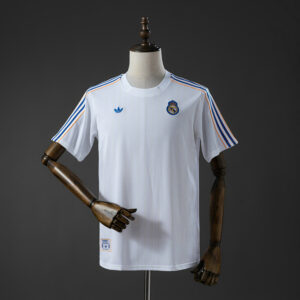 Maillot de foot Real Madrid - 2026 - Terrace Icons blanc