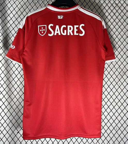 Maillot-Benfica-2026-2027-domicile-A-1.jpg