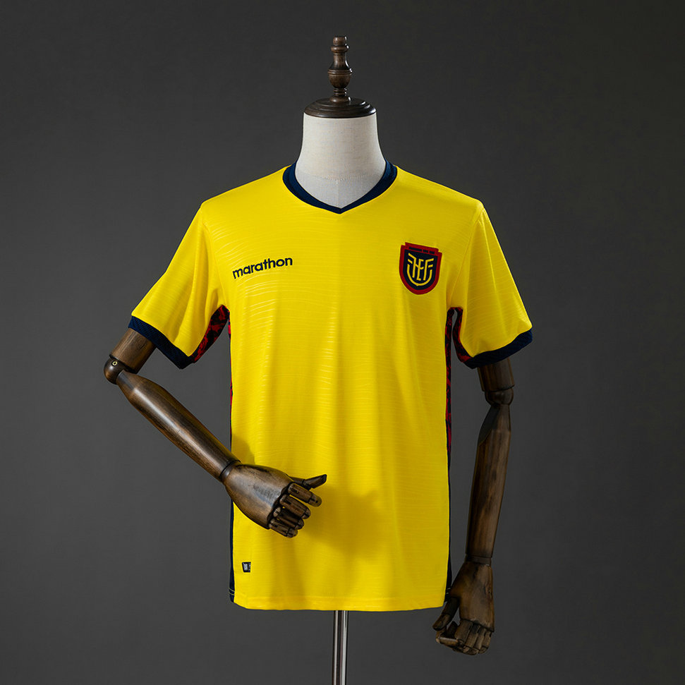 Maillot-Equateur-Coupe-du-Monde-2026-domicile-1.jpg