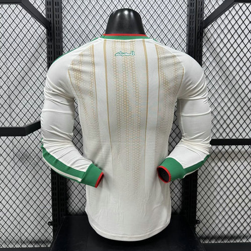 Maillot-Match-Algerie-Coupe-du-Monde-2026-domicile-manches-longues-A-1.jpg