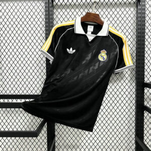 Maillot de foot Real Madrid 2026/2027 - Rétro Noir