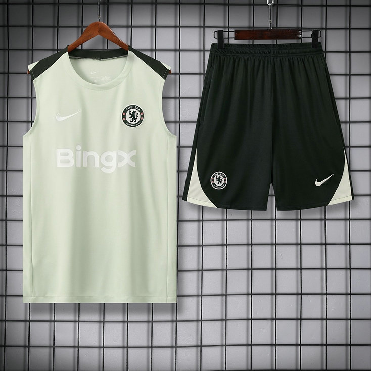 Ensemble-Chelsea-2026-2027-vert-clair-Sans-manches-1.jpg Ensemble Maillot de foot Chelsea 2026/2027 - Vert Clair Sans Manches