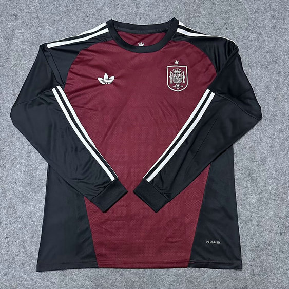 Maillot-Espagne-Coupe-du-monde-2026-Gardien-de-but-Bordeaux-Manches-longues-1.jpg Maillot de foot Espagne Coupe du monde 2026 - Gardien De But Bordeaux Manches Longues