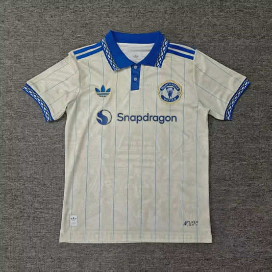 Maillot-Manchester-United-2026-2027-Concept-blanc-1.jpg