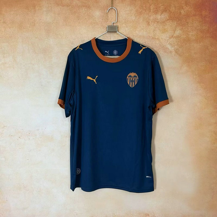 Maillot-Valencia-2026-2027-exterieur-1.jpg Maillot de foot Valencia 2026/2027 - Exterieur
