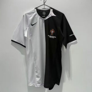 Maillot de foot Vintage Portugal 2005 - Blanc Noir