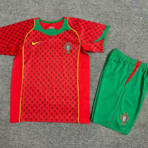 Ensemble Maillot Enfant Vintage Portugal 2004 - Domicile