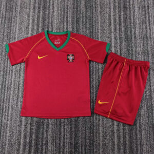 Ensemble Maillot Enfant Vintage Portugal 2006 - Domicile Rouge