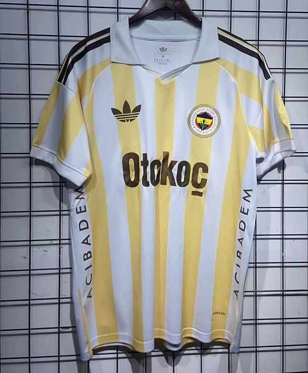 Maillot-Fenerbahce-2026-2027-exterieur-1.jpg Maillot de foot Fenerbahçe 2026/2027 - Exterieur