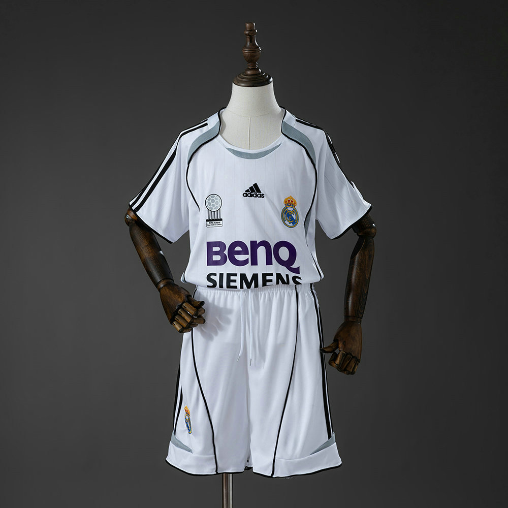 Ensemble Maillot Enfant Real Madrid 2006/2007 - Domicile Blanc