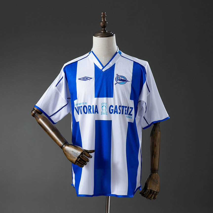 Maillot-de-foot-Alaves-Vintage-2003-2004-domicile-1.jpg Maillot de foot Alaves 2003/2004 - Domicile