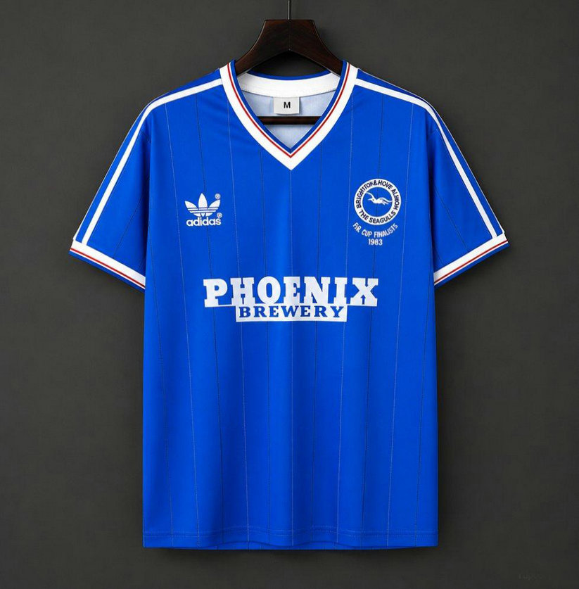 Maillot-de-foot-Vintage-Brighton-1983-1984-domicile-1.jpg Maillot de foot Vintage Brighton 1983/1984 - Domicile