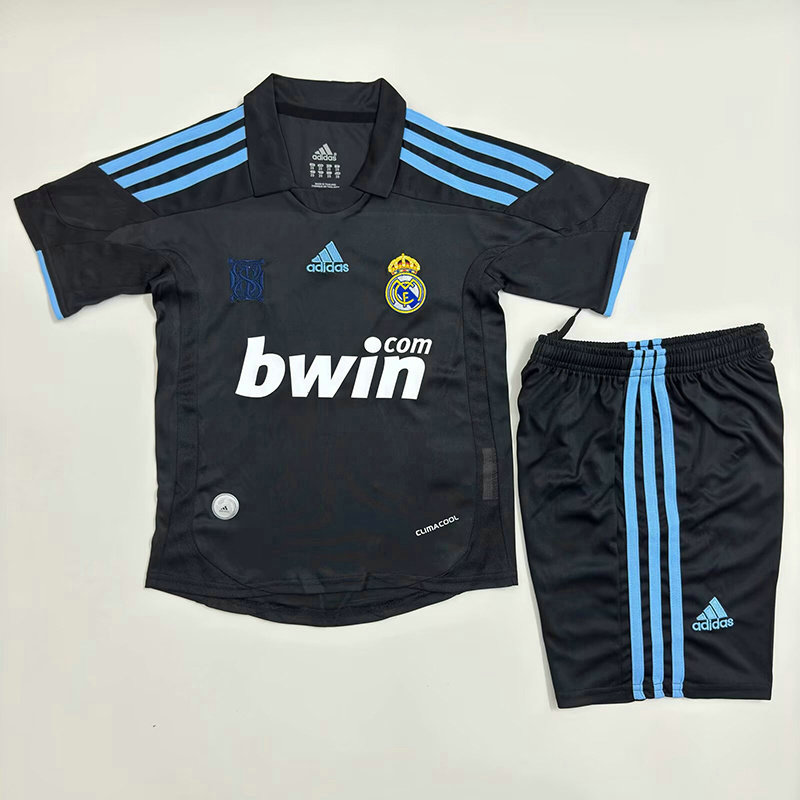 Ensemble Maillot Enfant vintage Real Madrid 2009/2010 - Exterieur